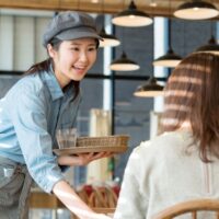 飲食店へ残業代請求する方法｜証拠一覧と会社からの反論について解説